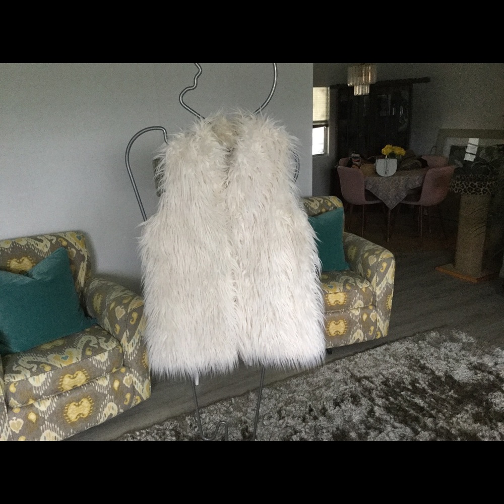 Boston proper faux fur vest